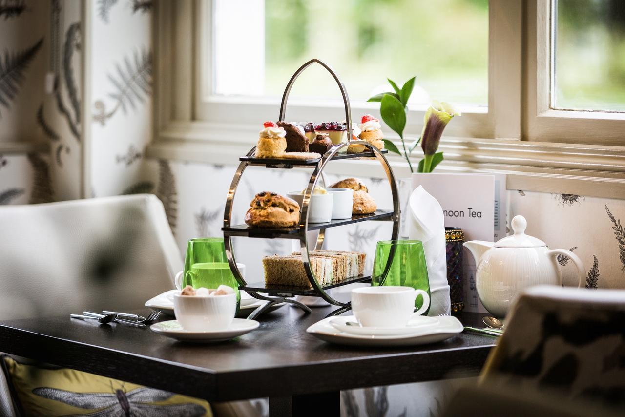 Worldhotels Distinctive Woughton House Hotel Milton Keynes Eksteriør bilde