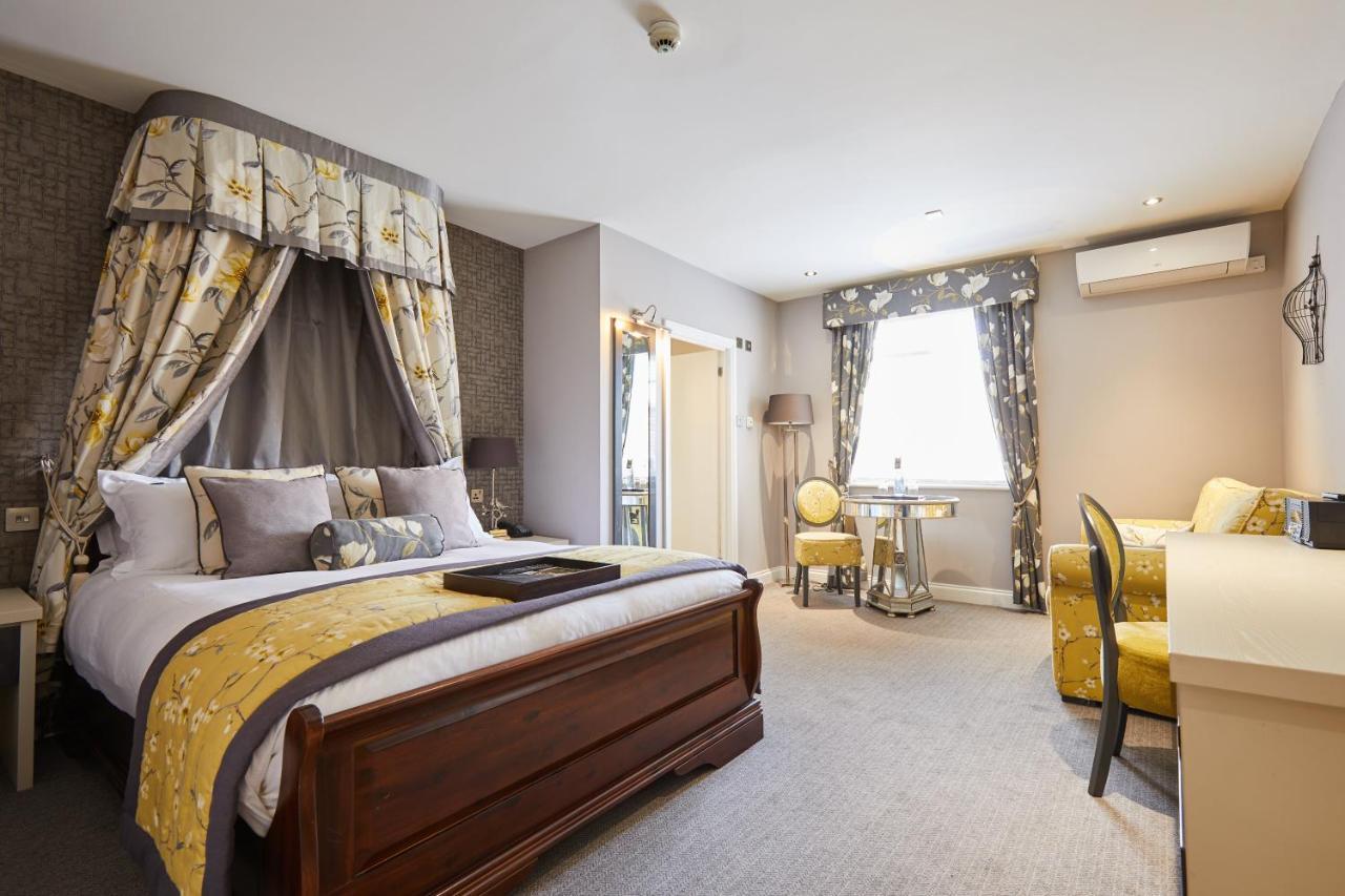 Worldhotels Distinctive Woughton House Hotel Milton Keynes Eksteriør bilde