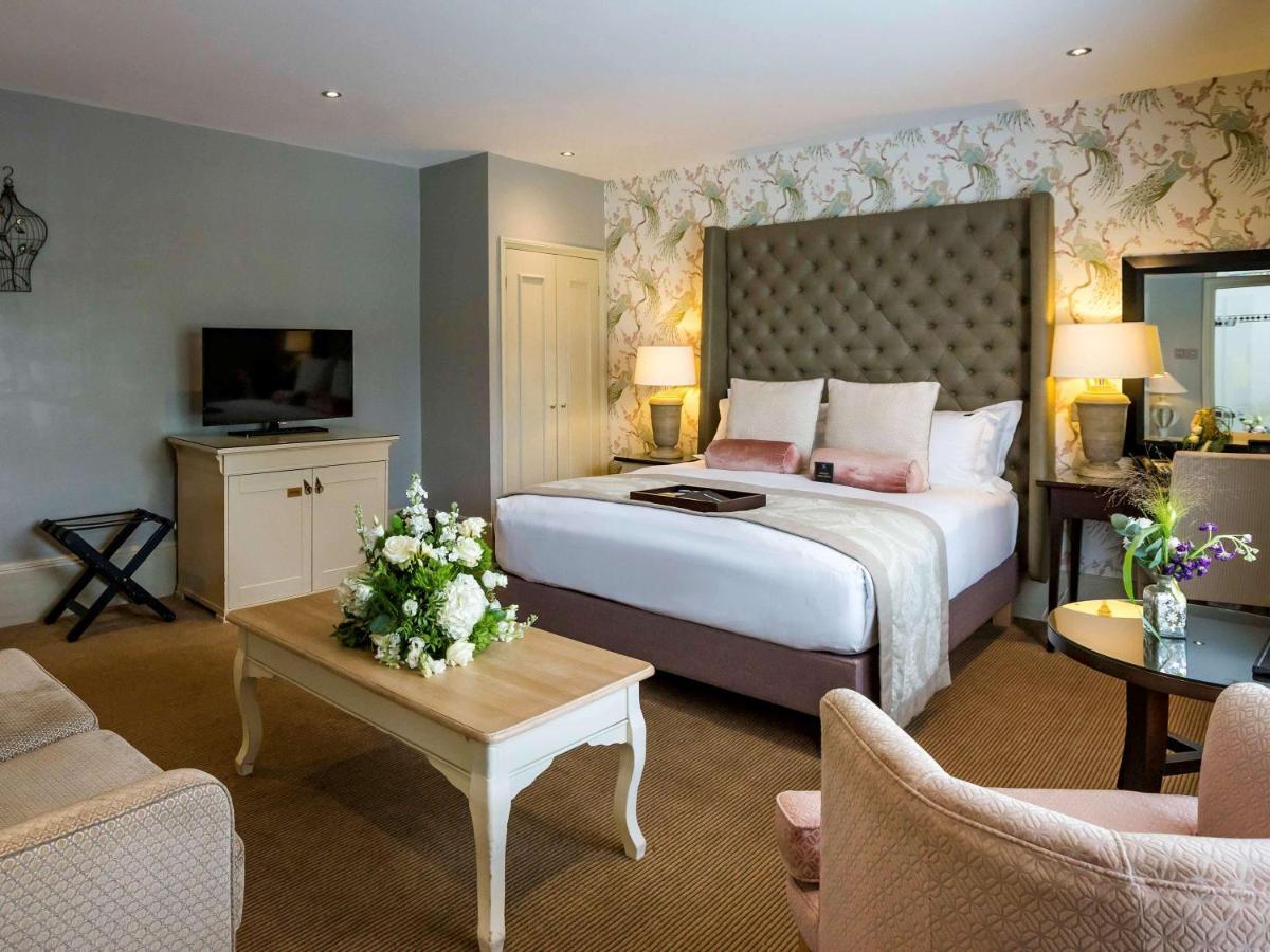 Worldhotels Distinctive Woughton House Hotel Milton Keynes Eksteriør bilde